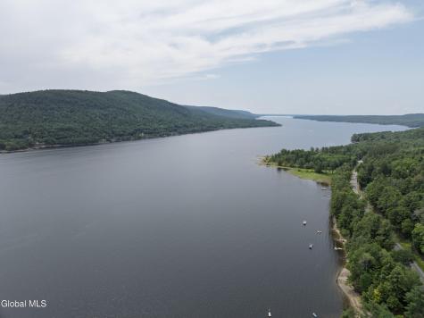 1141 North Shore - L26 Road Hadley NY 12835
