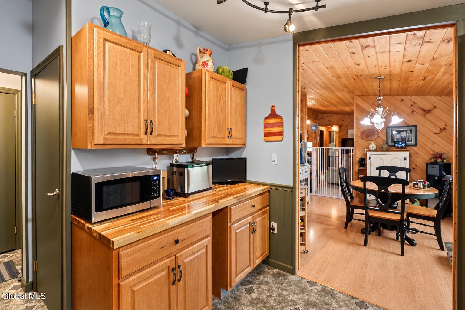 237 Sugar Hill Road Rexford NY 12148