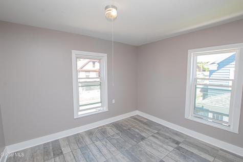 18 Newman Street Gloversville NY 12078