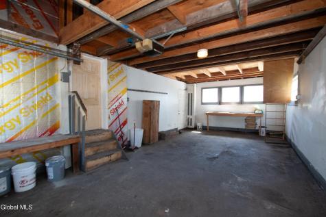 18 Newman Street Gloversville NY 12078