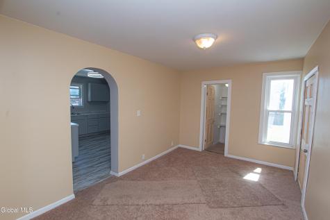 18 Newman Street Gloversville NY 12078