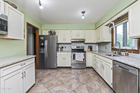 9 Crestmont Drive Clifton Park NY 12065