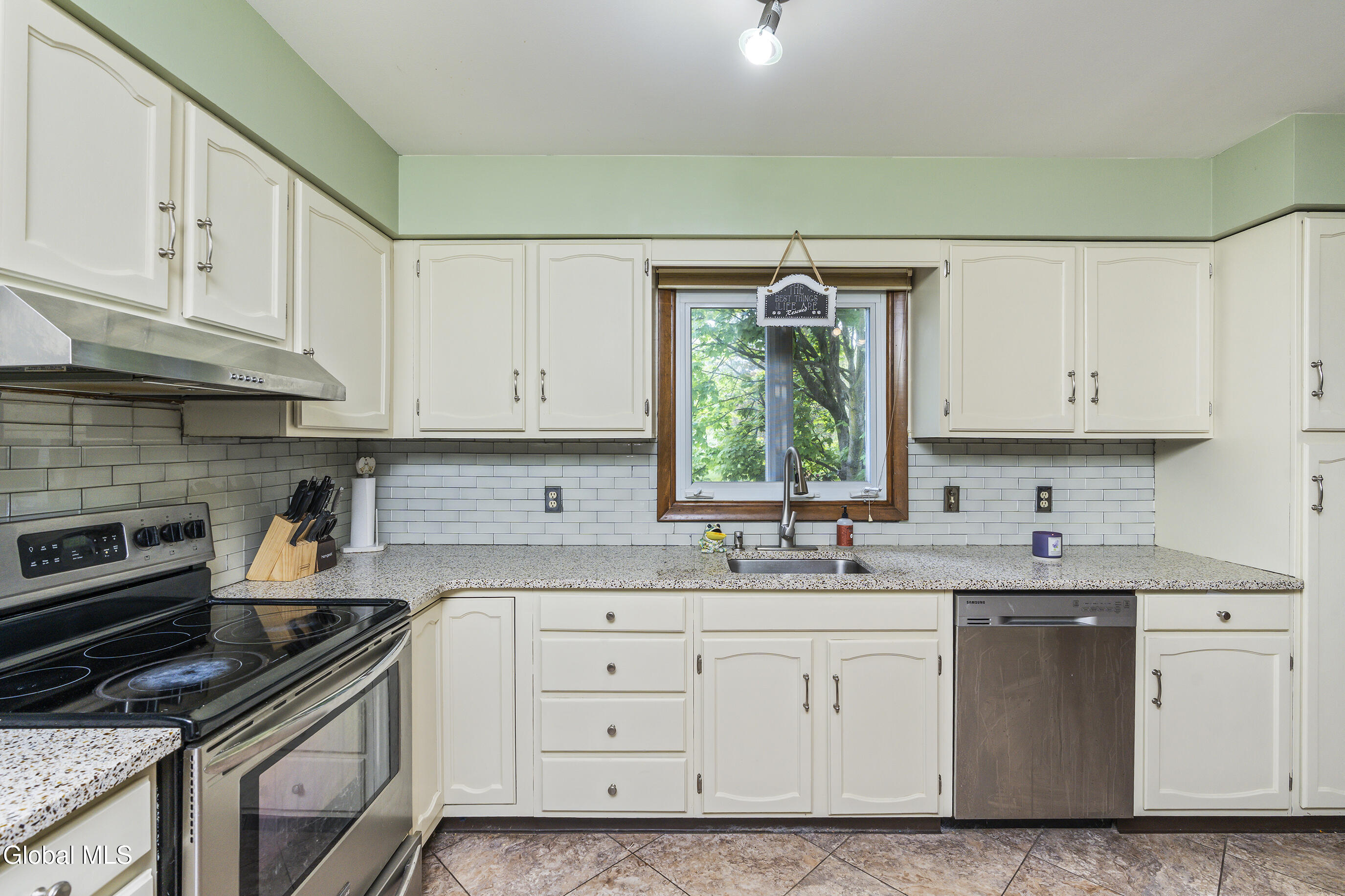 9 Crestmont Drive Clifton Park NY 12065