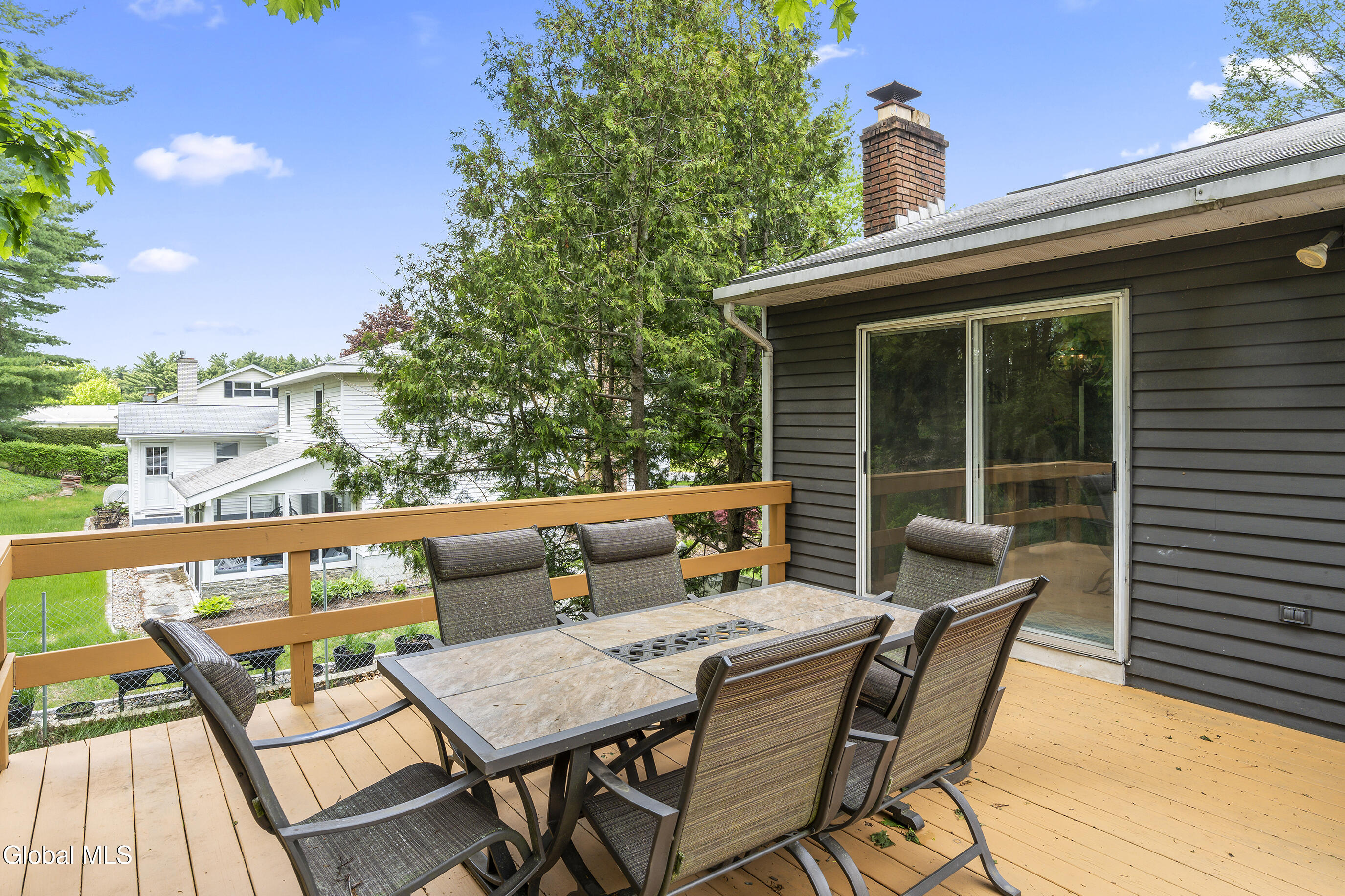 9 Crestmont Drive Clifton Park NY 12065