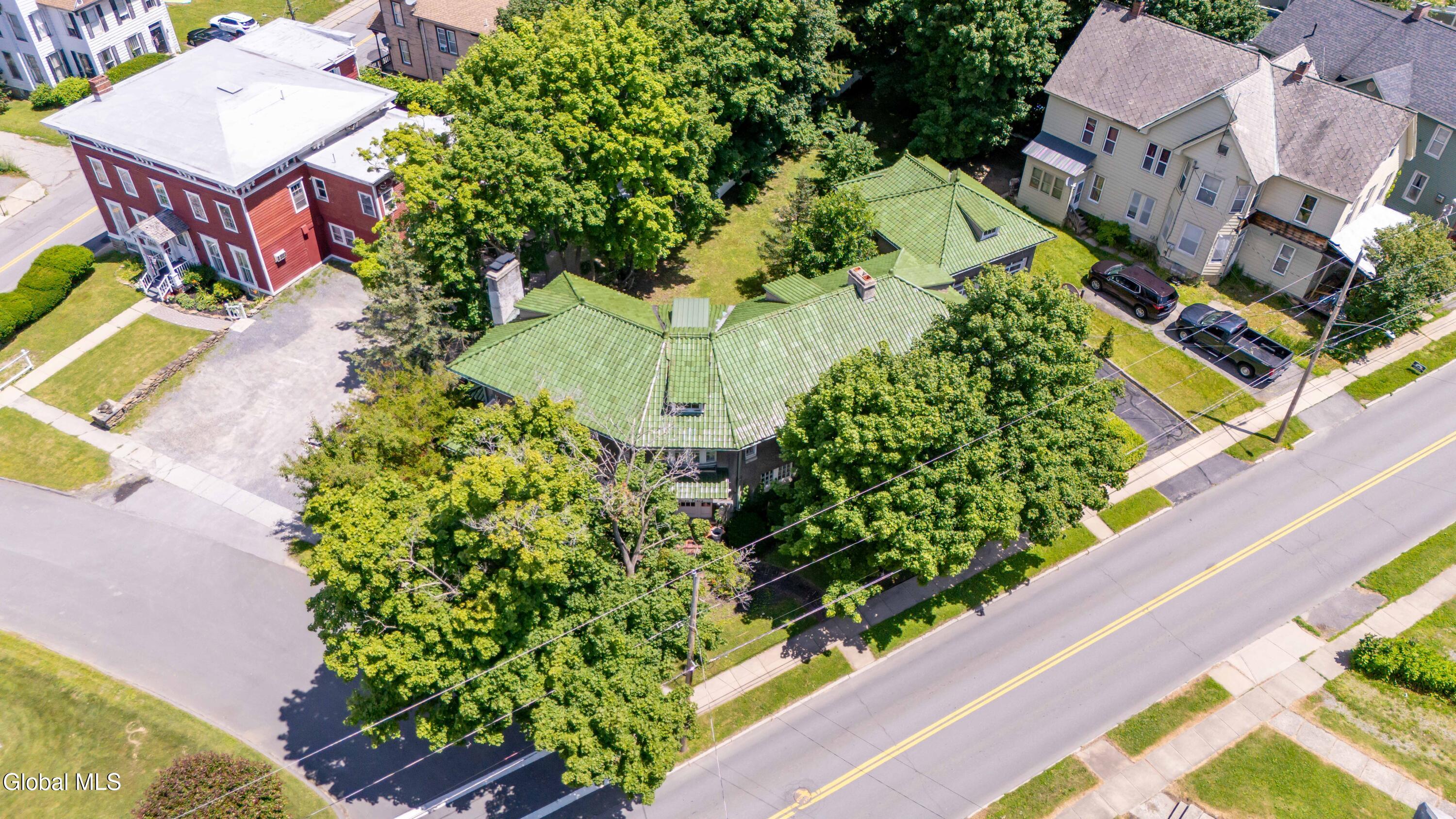 8 Union Place Johnstown NY 12095