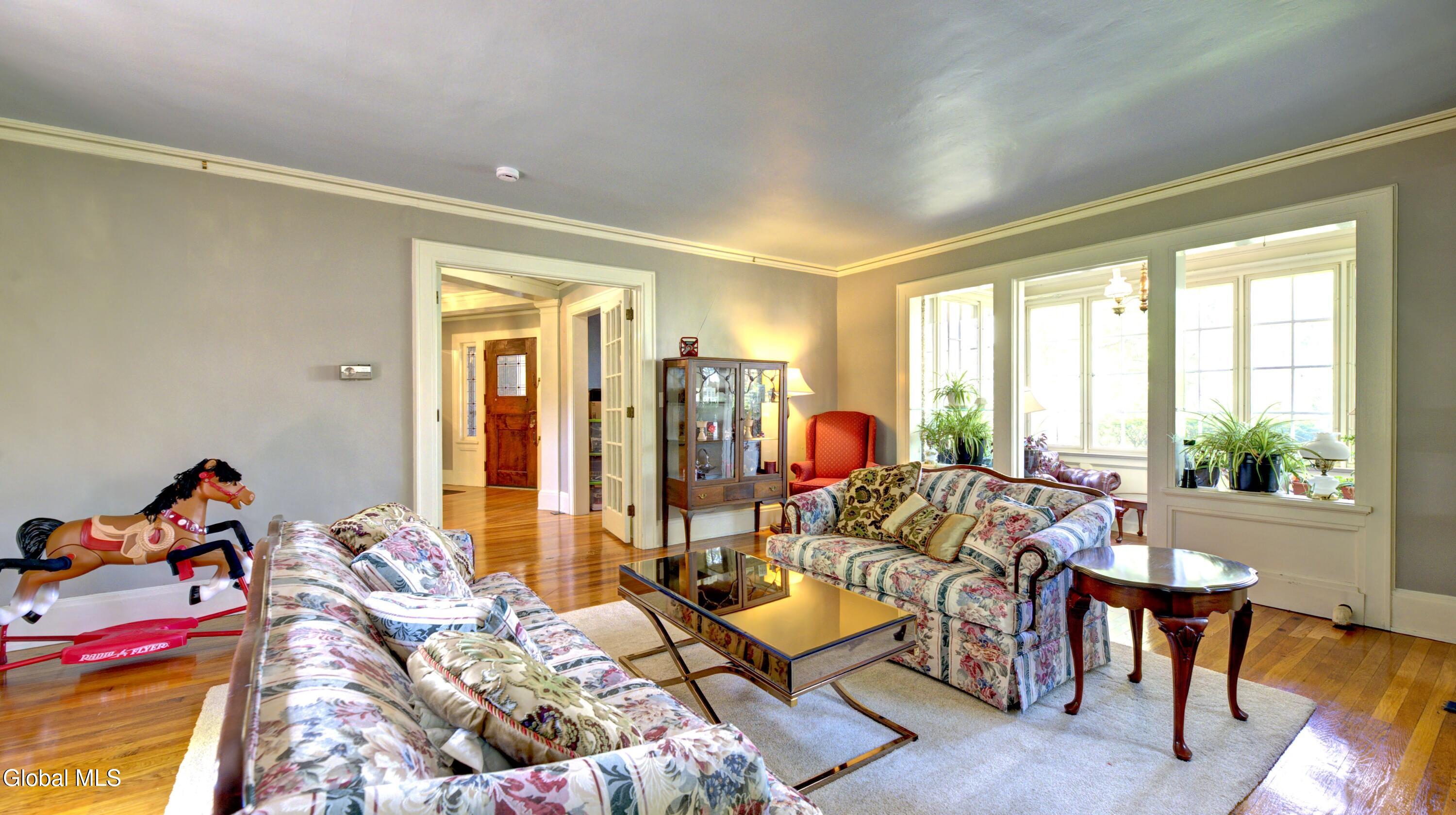 8 Union Place Johnstown NY 12095