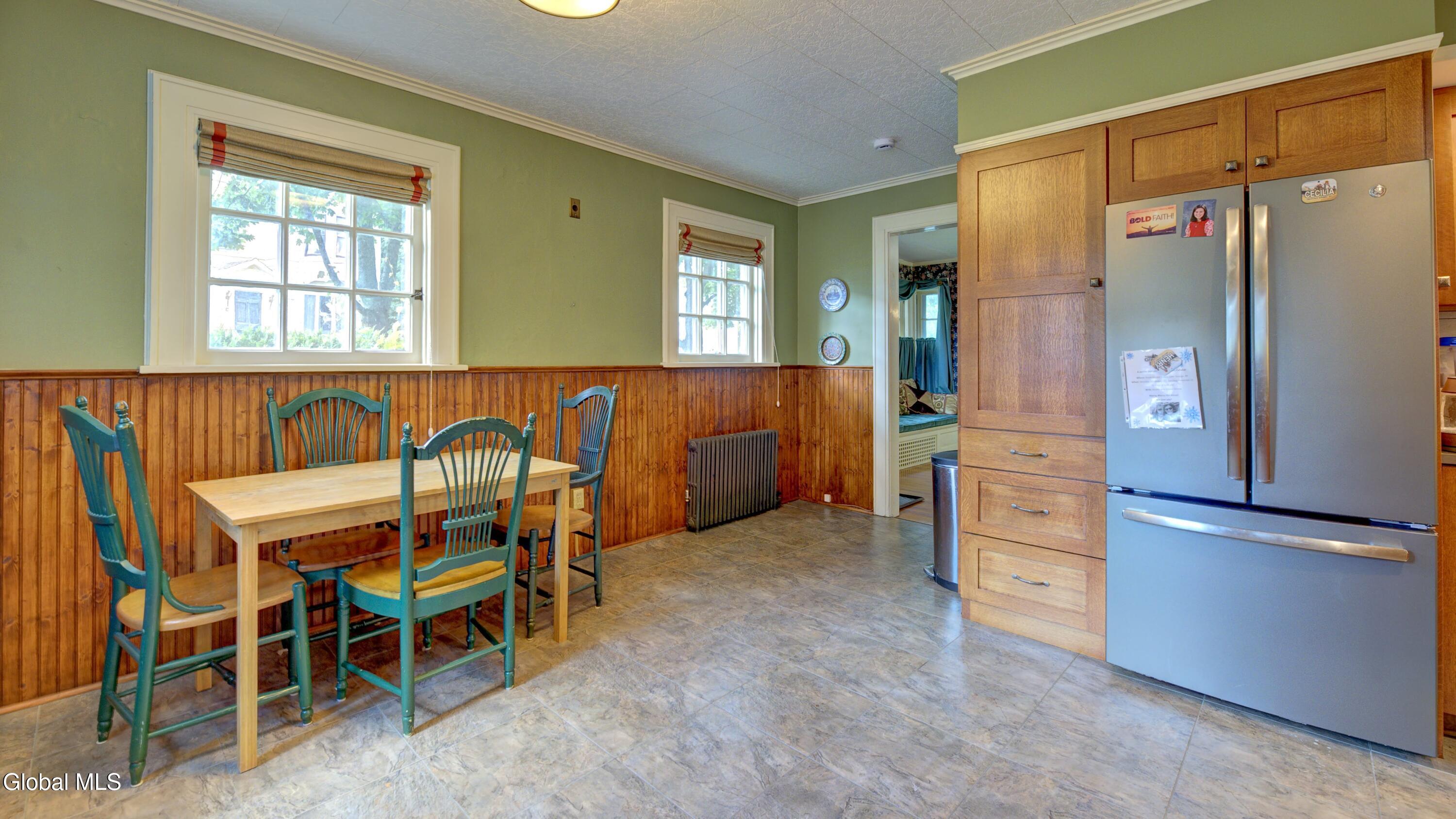 8 Union Place Johnstown NY 12095