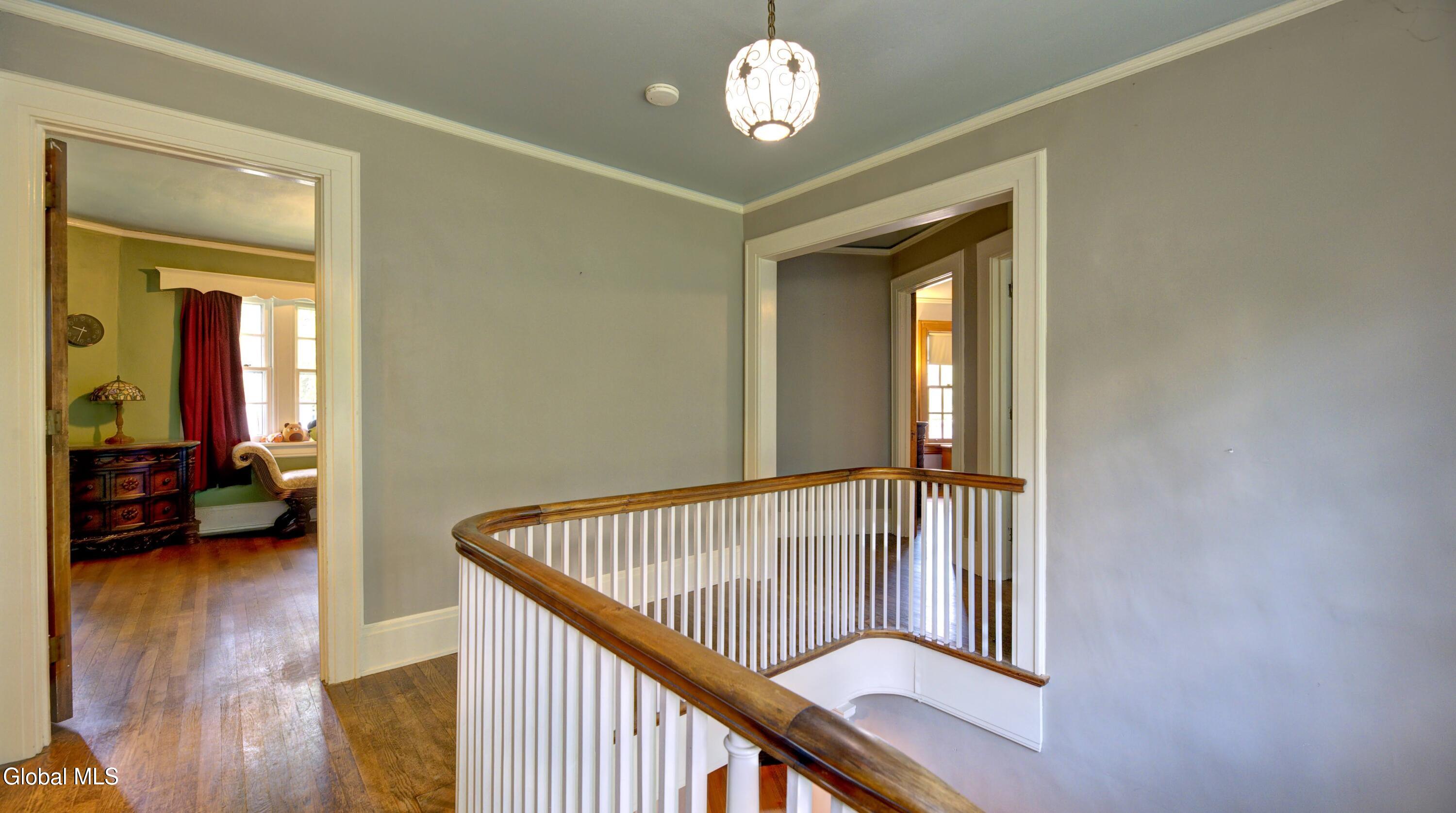 8 Union Place Johnstown NY 12095