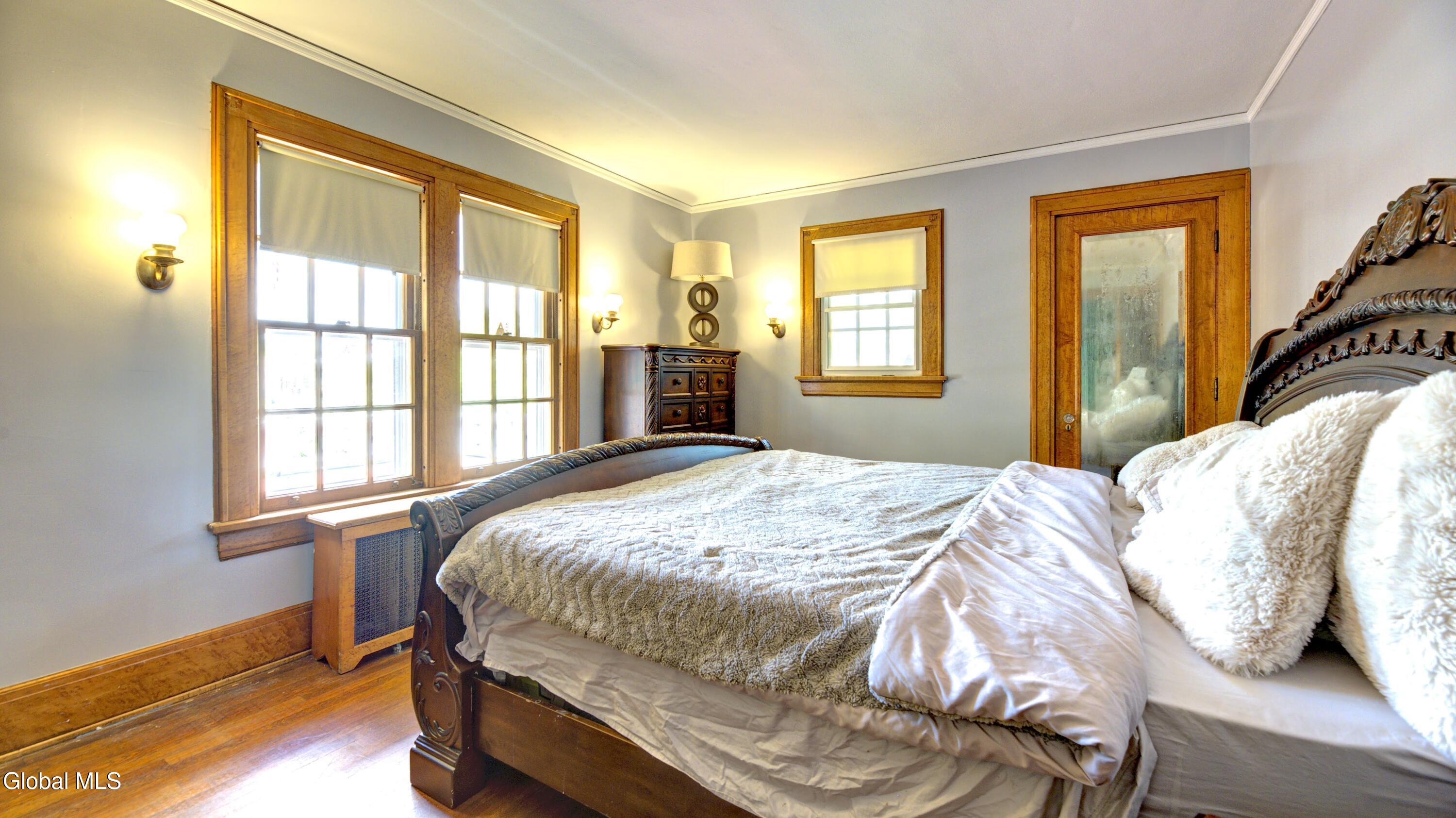 8 Union Place Johnstown NY 12095