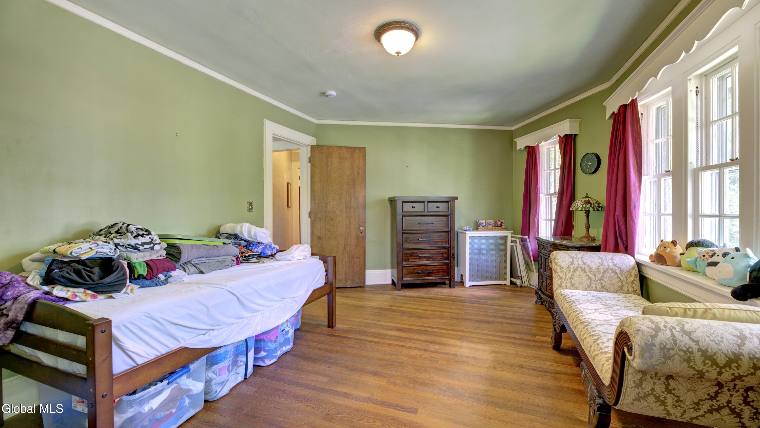 8 Union Place Johnstown NY 12095