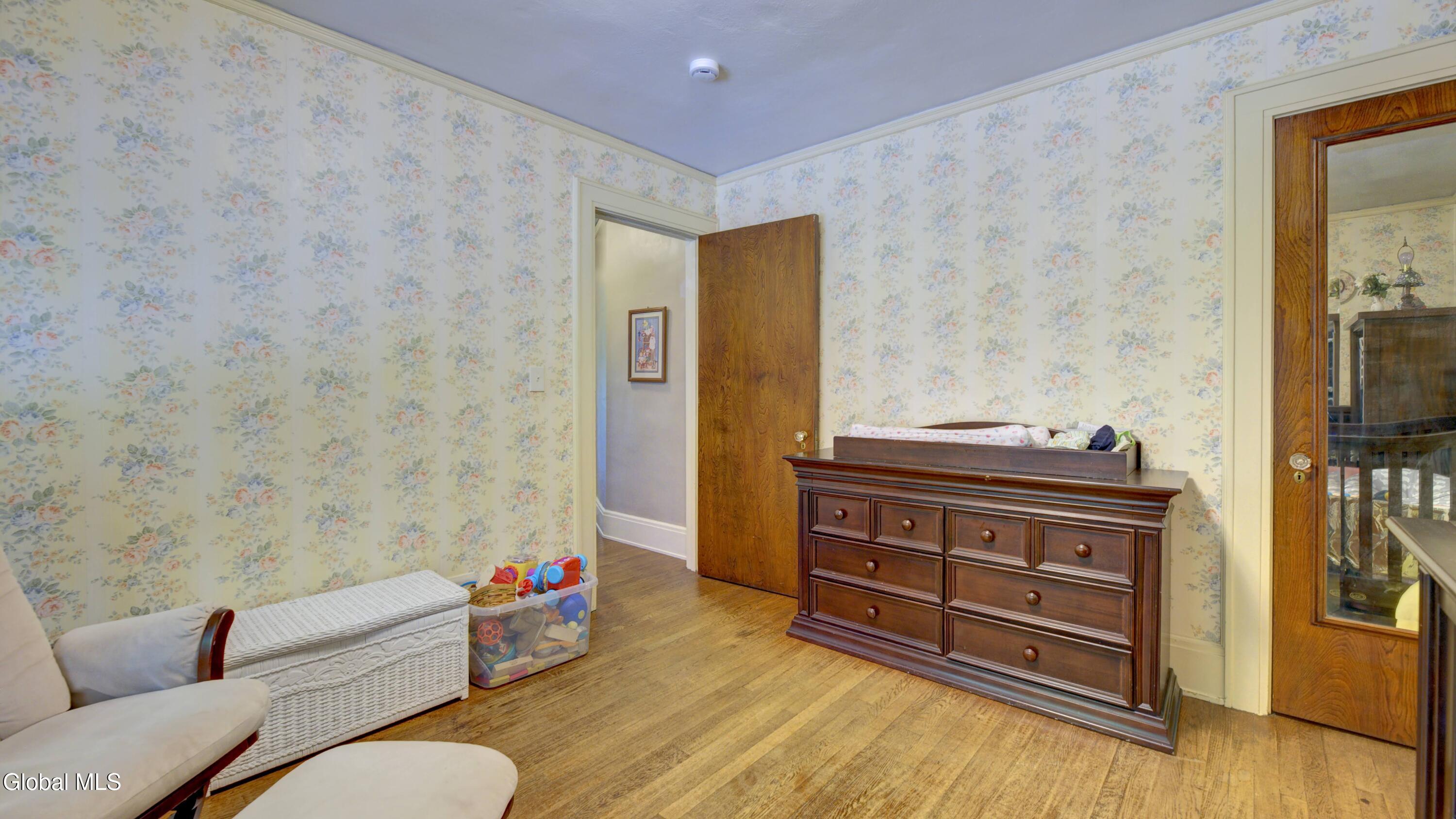 8 Union Place Johnstown NY 12095