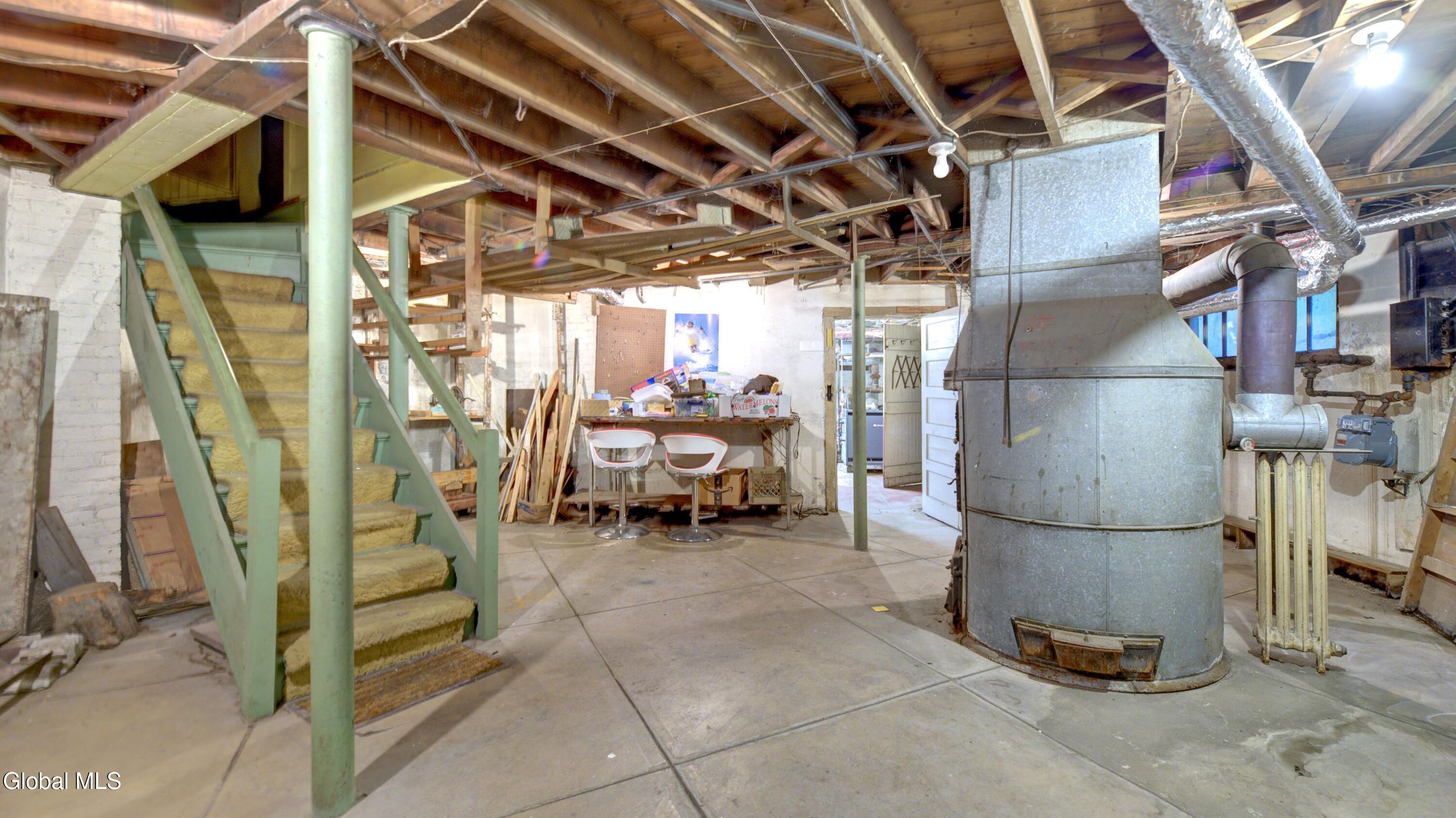 8 Union Place Johnstown NY 12095