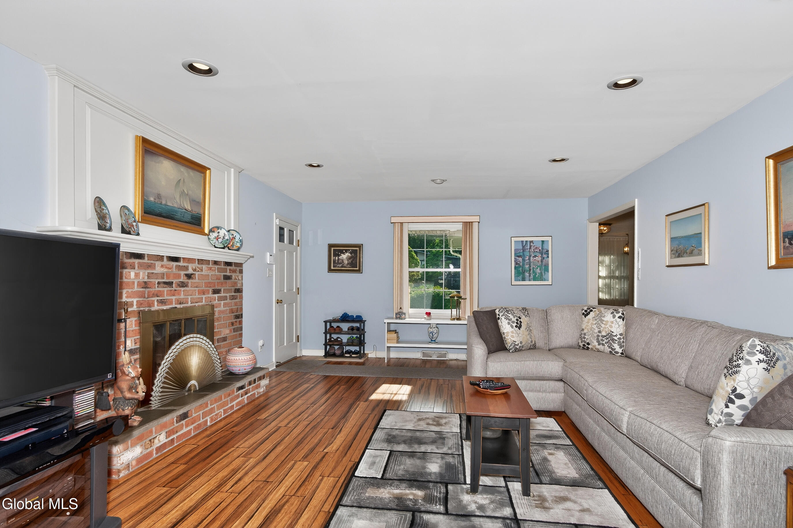 888 Meadow Lane Niskayuna NY 12309