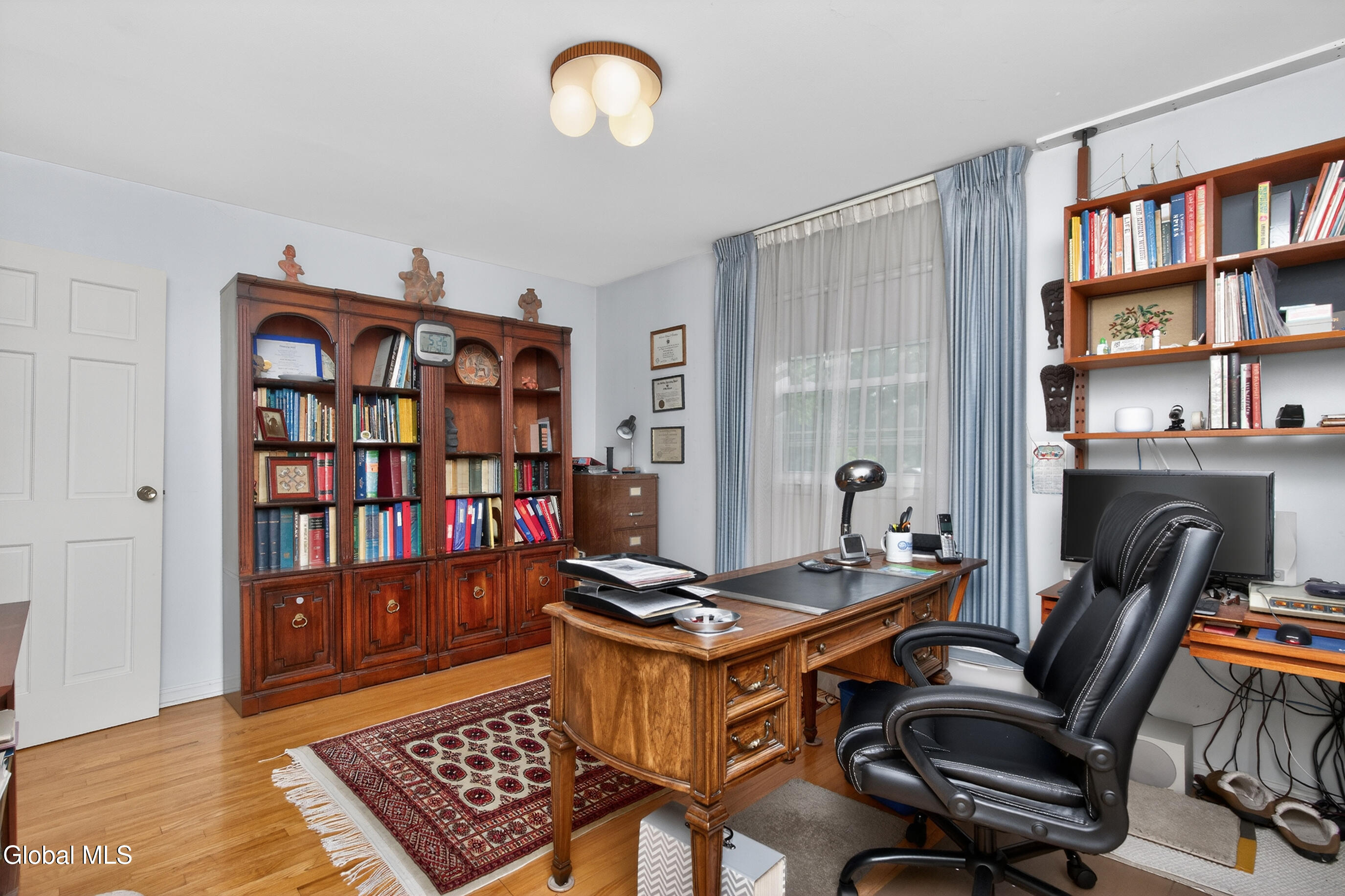 888 Meadow Lane Niskayuna NY 12309