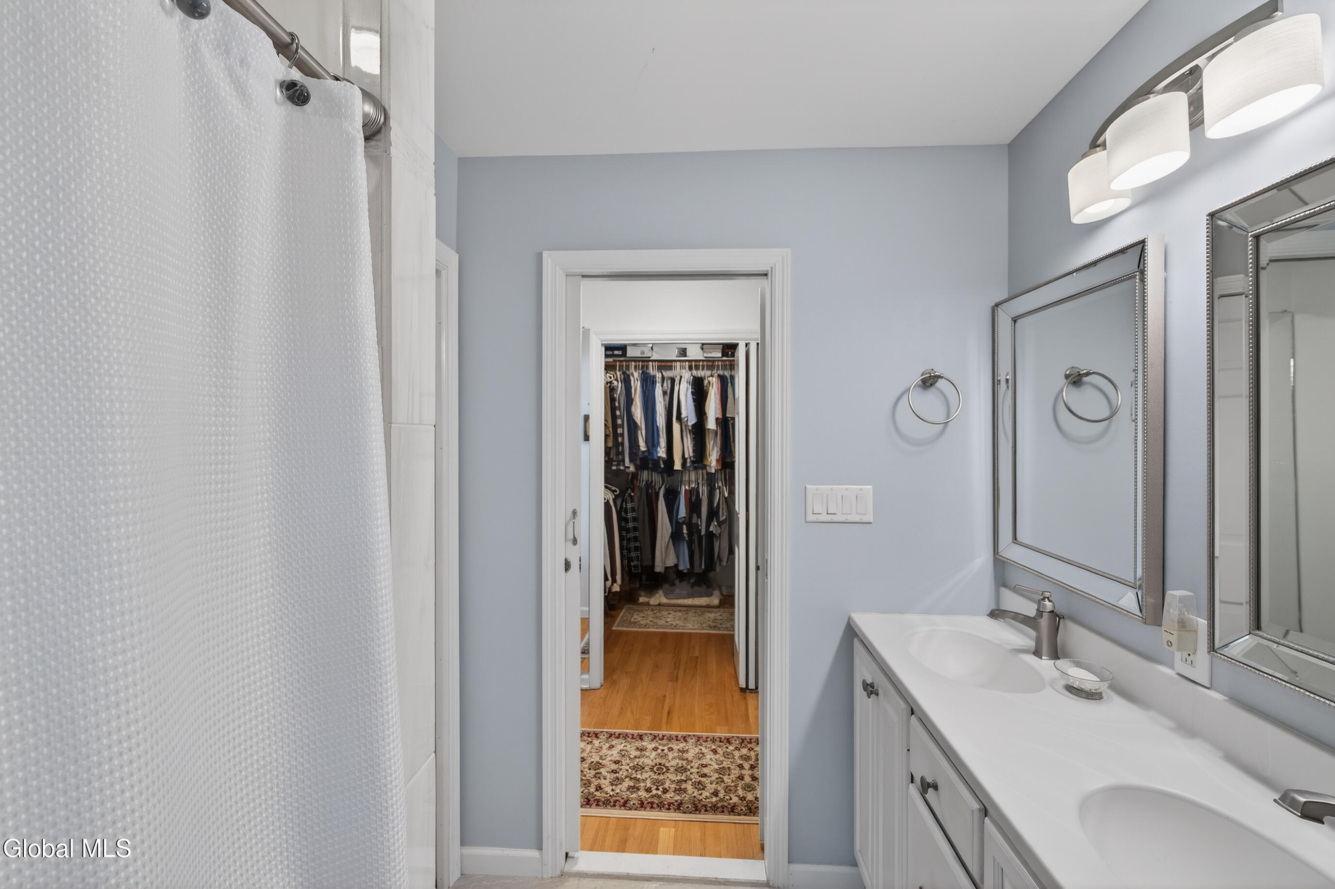 888 Meadow Lane Niskayuna NY 12309