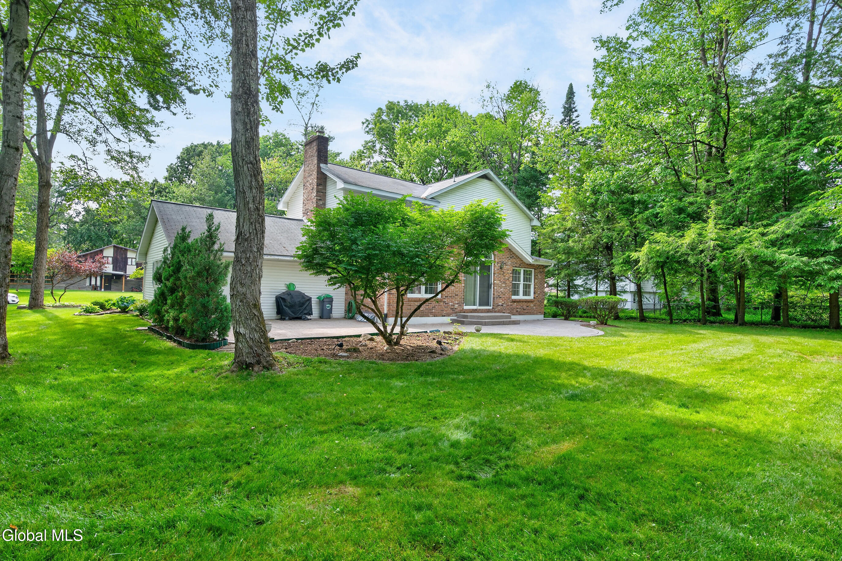 888 Meadow Lane Niskayuna NY 12309
