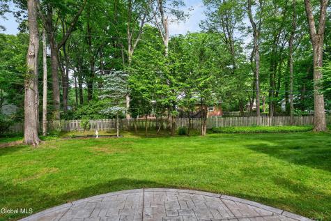 888 Meadow Lane Niskayuna NY 12309