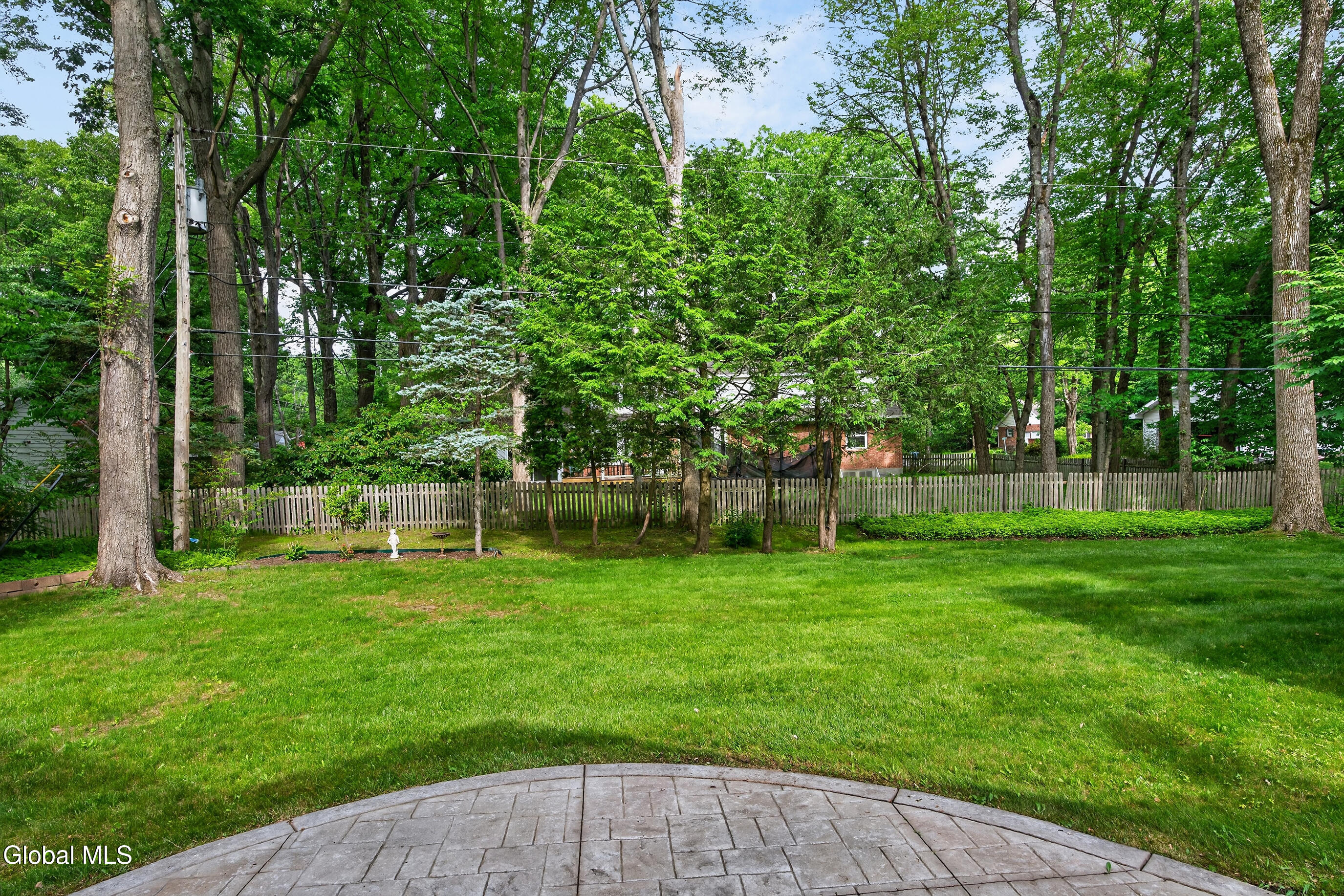 888 Meadow Lane Niskayuna NY 12309
