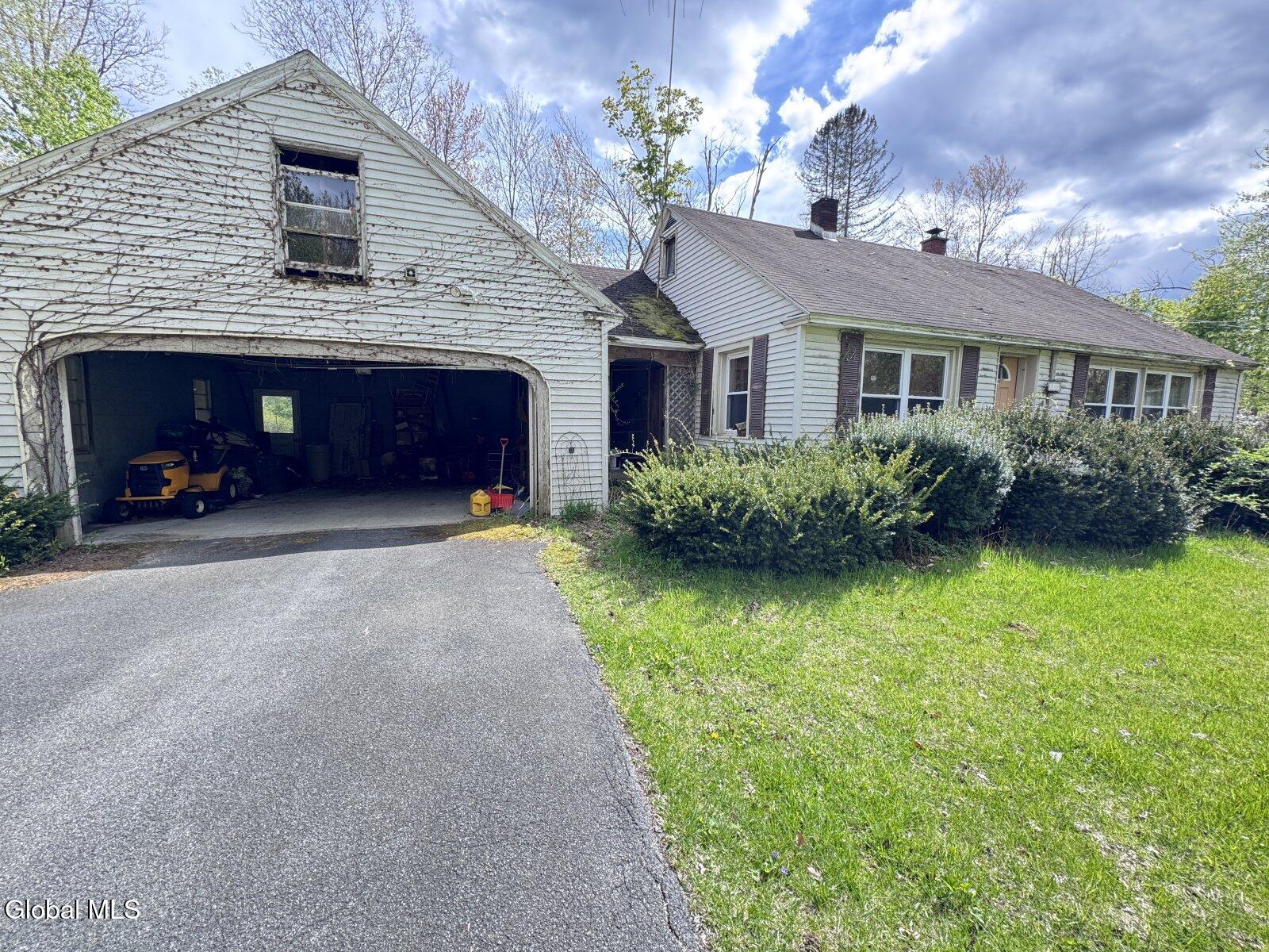 140 Clark Road Moreau NY 12803