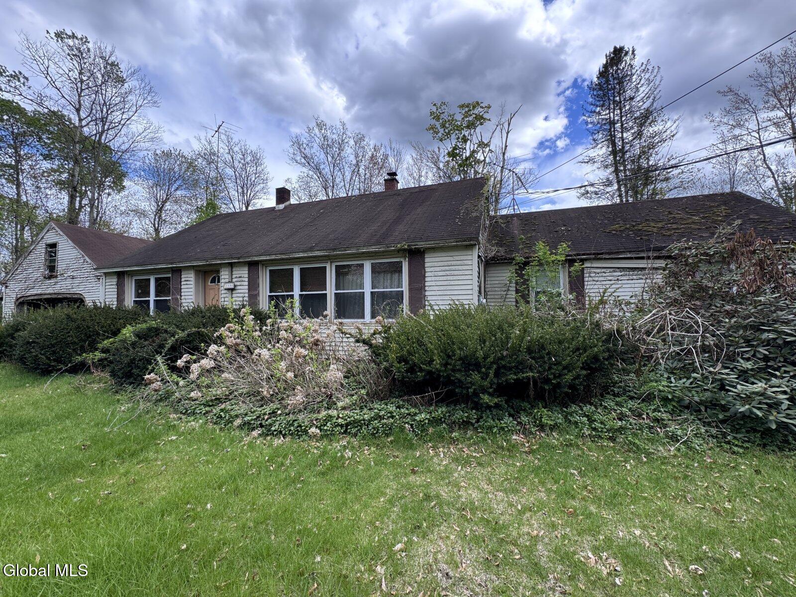140 Clark Road Moreau NY 12803