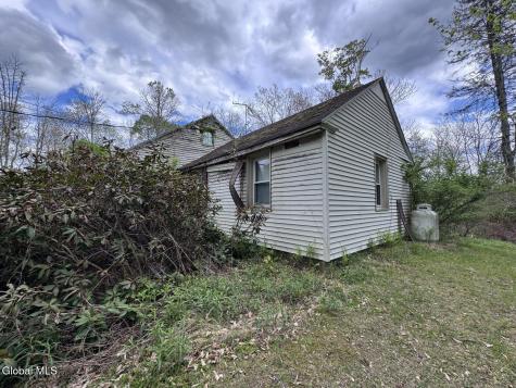 140 Clark Road Moreau NY 12803