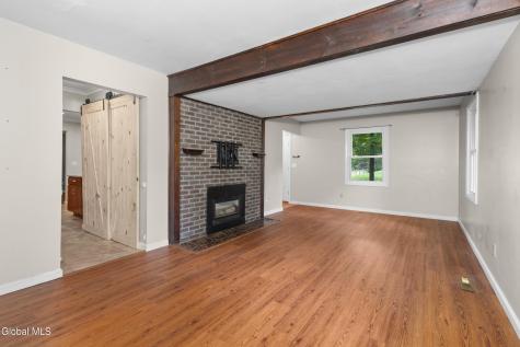 5 Huntwood Drive Clifton Park NY 12065