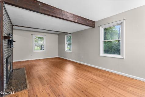 5 Huntwood Drive Clifton Park NY 12065