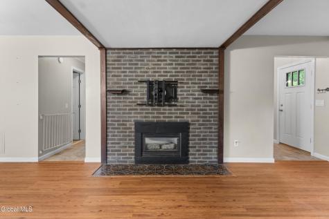 5 Huntwood Drive Clifton Park NY 12065
