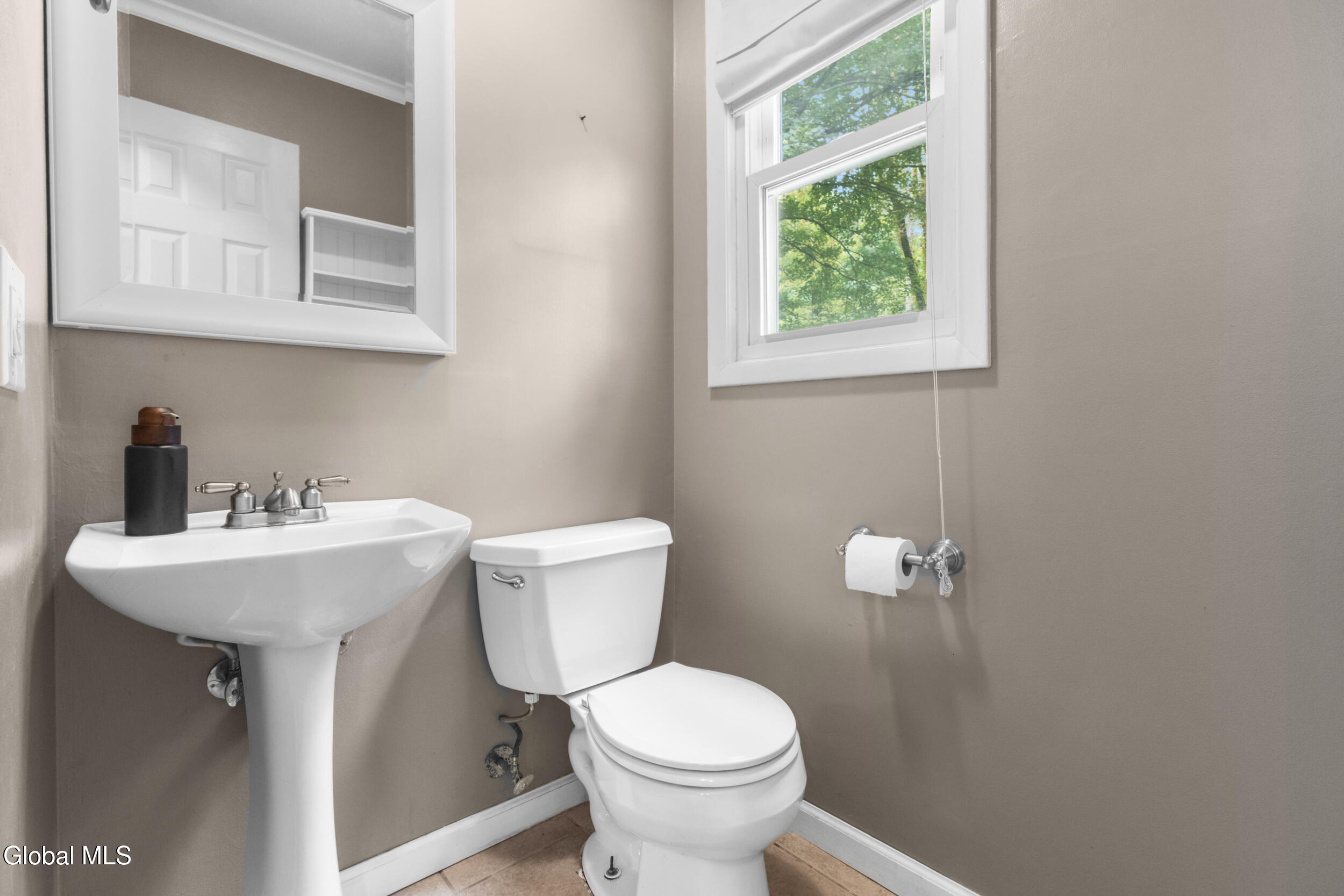 5 Huntwood Drive Clifton Park NY 12065
