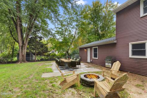 5 Huntwood Drive Clifton Park NY 12065