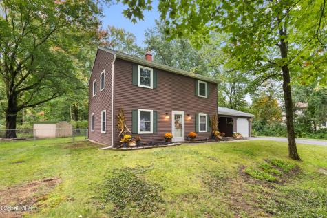 5 Huntwood Drive Clifton Park NY 12065