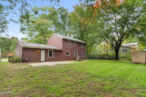 5 Huntwood Drive Clifton Park NY 12065