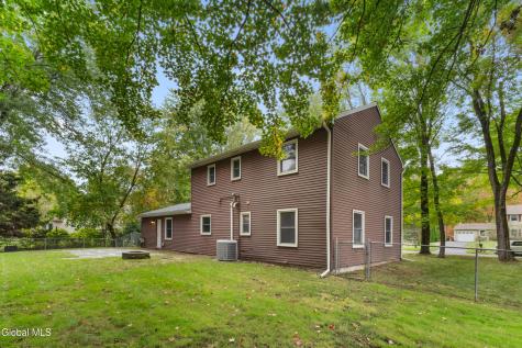 5 Huntwood Drive Clifton Park NY 12065