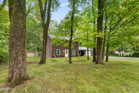 5 Huntwood Drive Clifton Park NY 12065