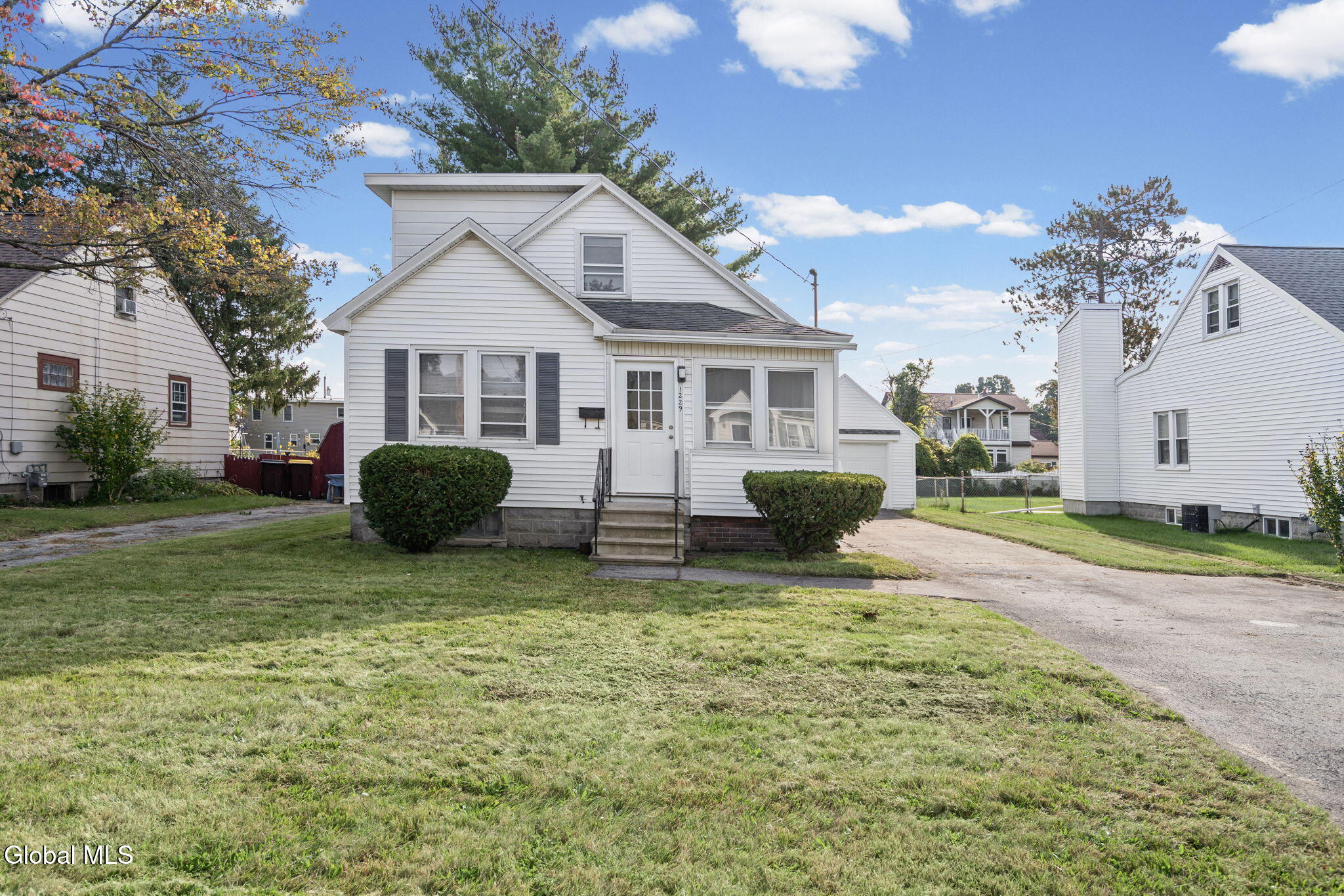 1229 Paul Avenue Schenectady NY 12306