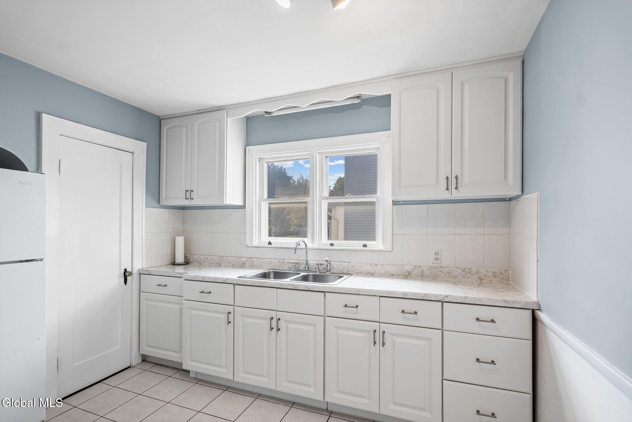 1229 Paul Avenue Schenectady NY 12306