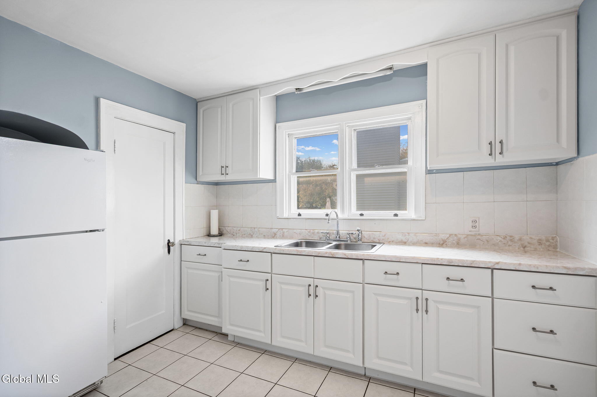 1229 Paul Avenue Schenectady NY 12306