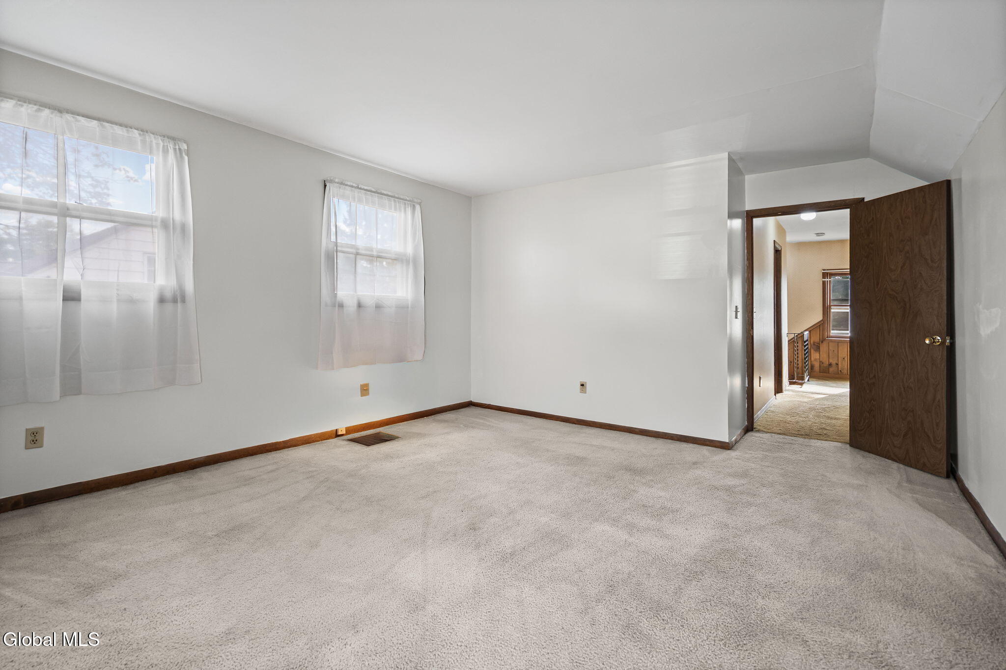 1229 Paul Avenue Schenectady NY 12306