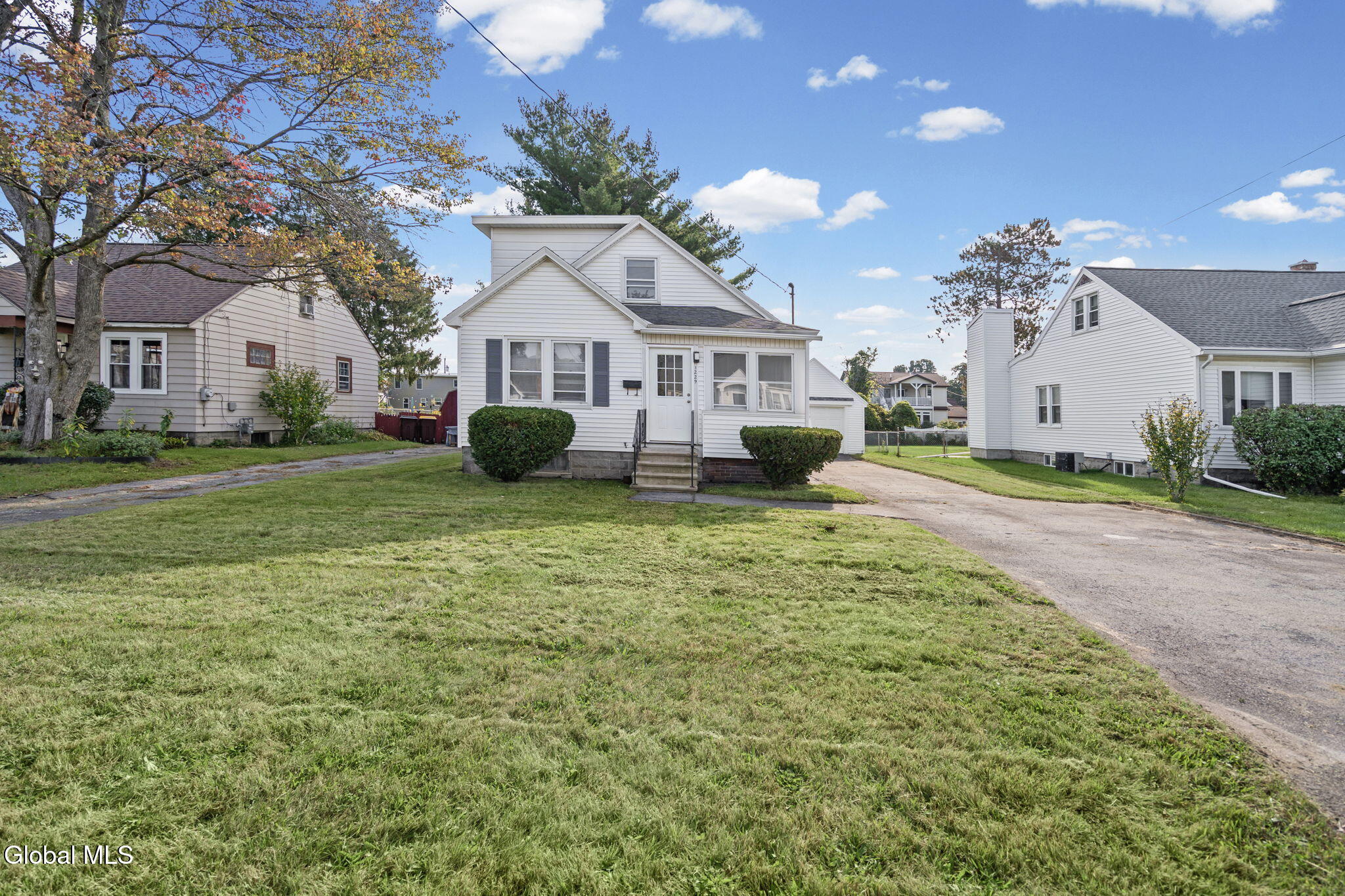 1229 Paul Avenue Schenectady NY 12306
