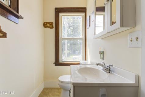 13 Newman Street Gloversville NY 12078
