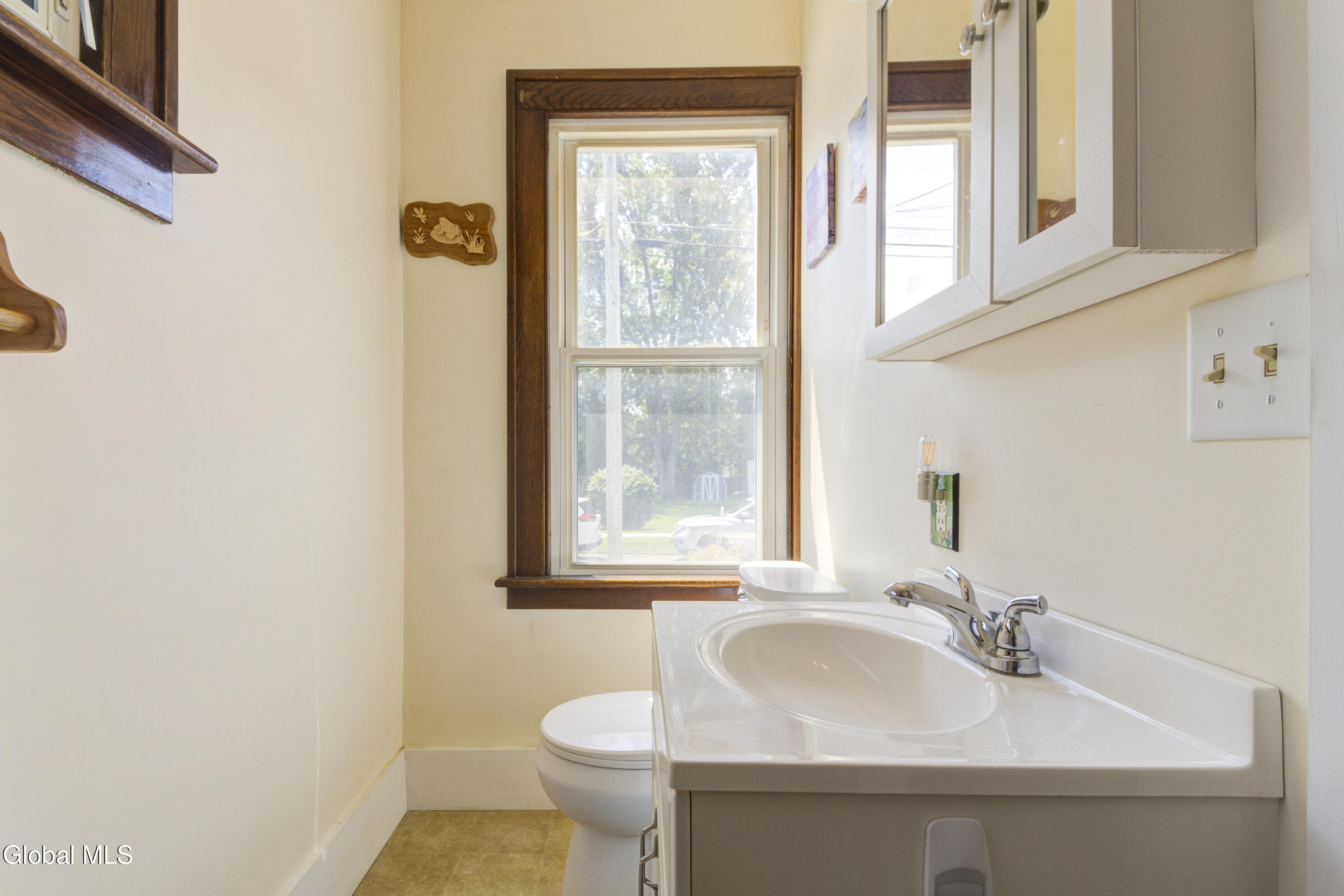 13 Newman Street Gloversville NY 12078