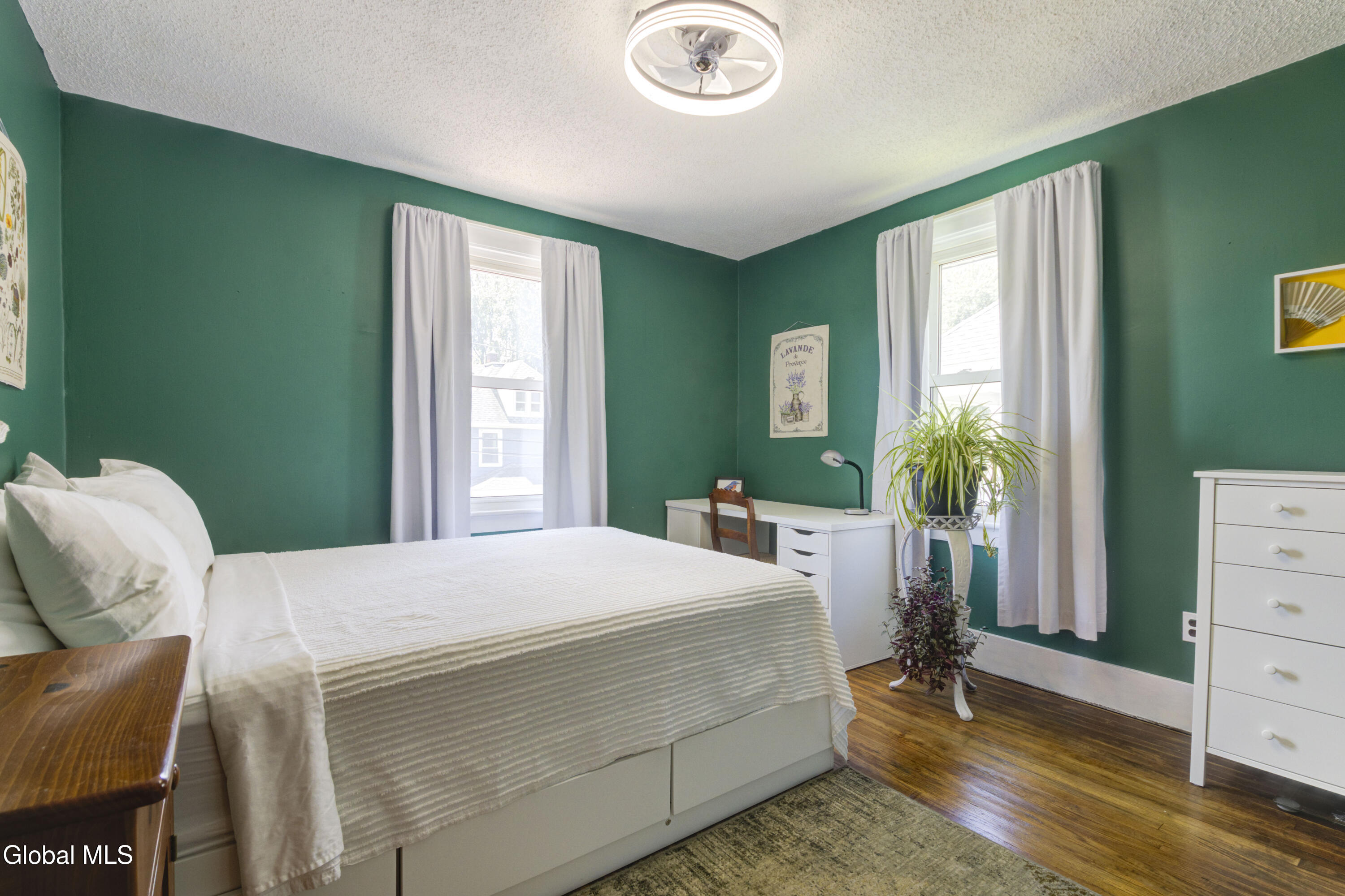 13 Newman Street Gloversville NY 12078