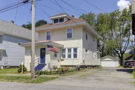 13 Newman Street Gloversville NY 12078