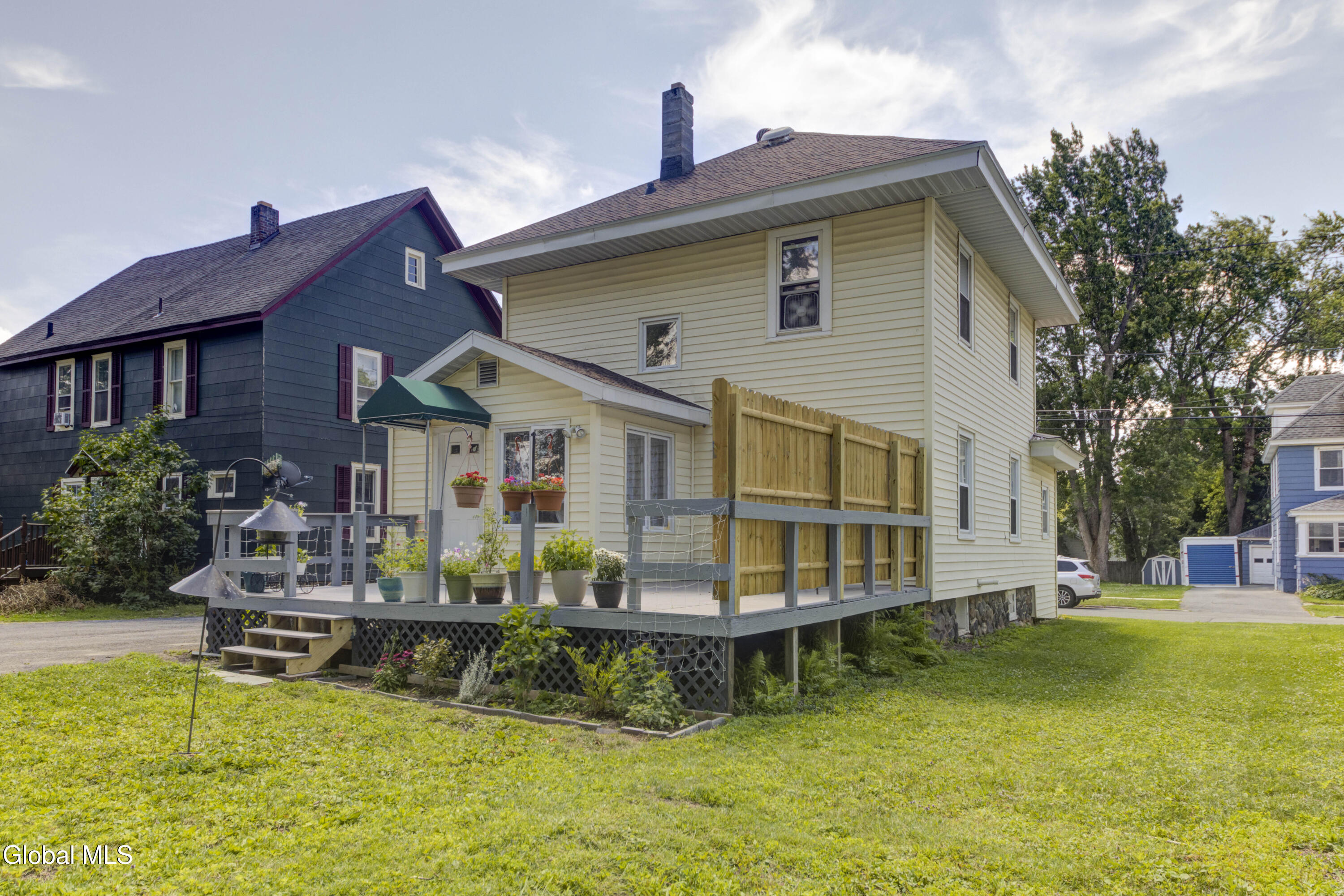 13 Newman Street Gloversville NY 12078