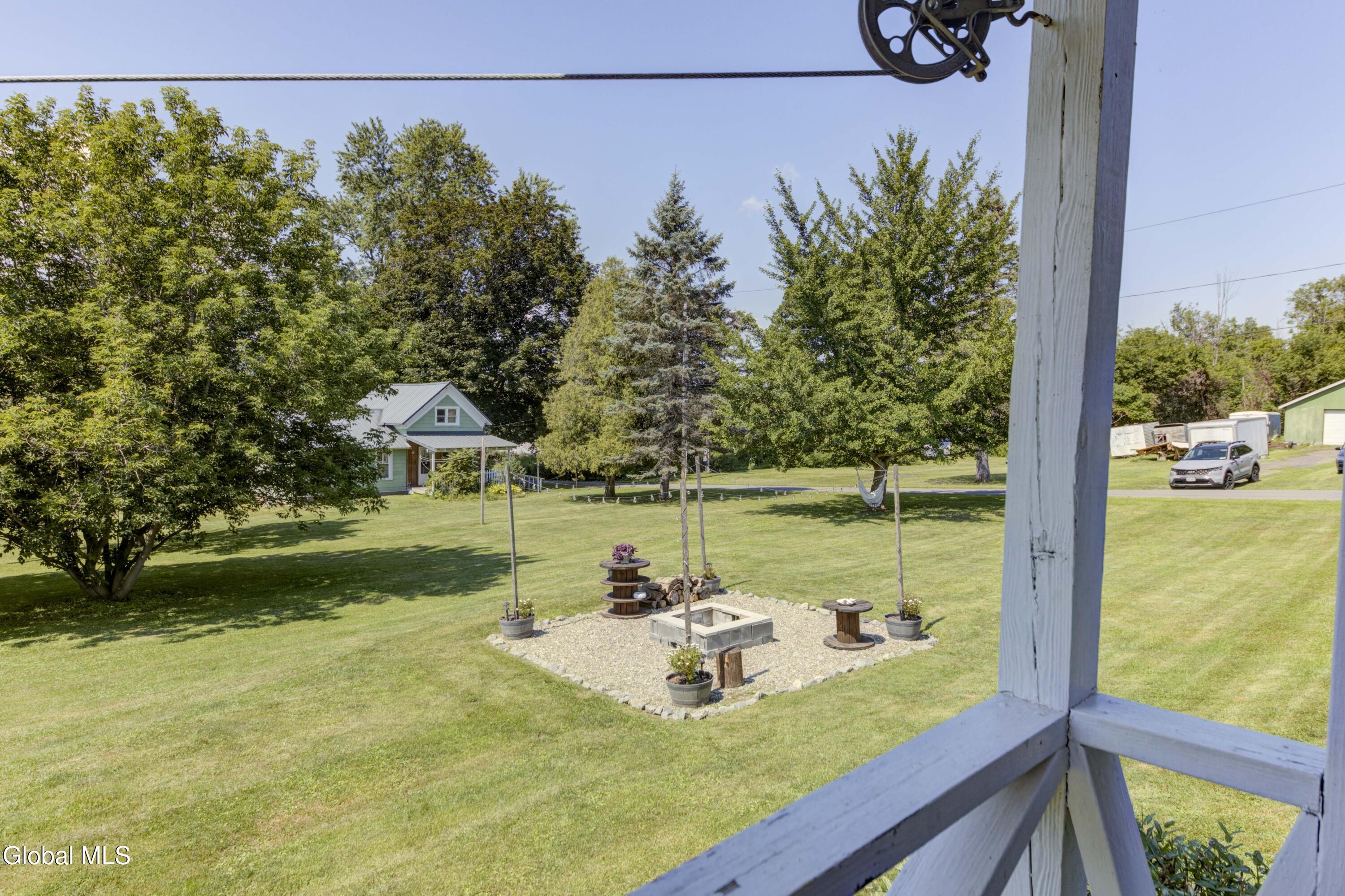 9 Enoch Street Nelliston NY 13428