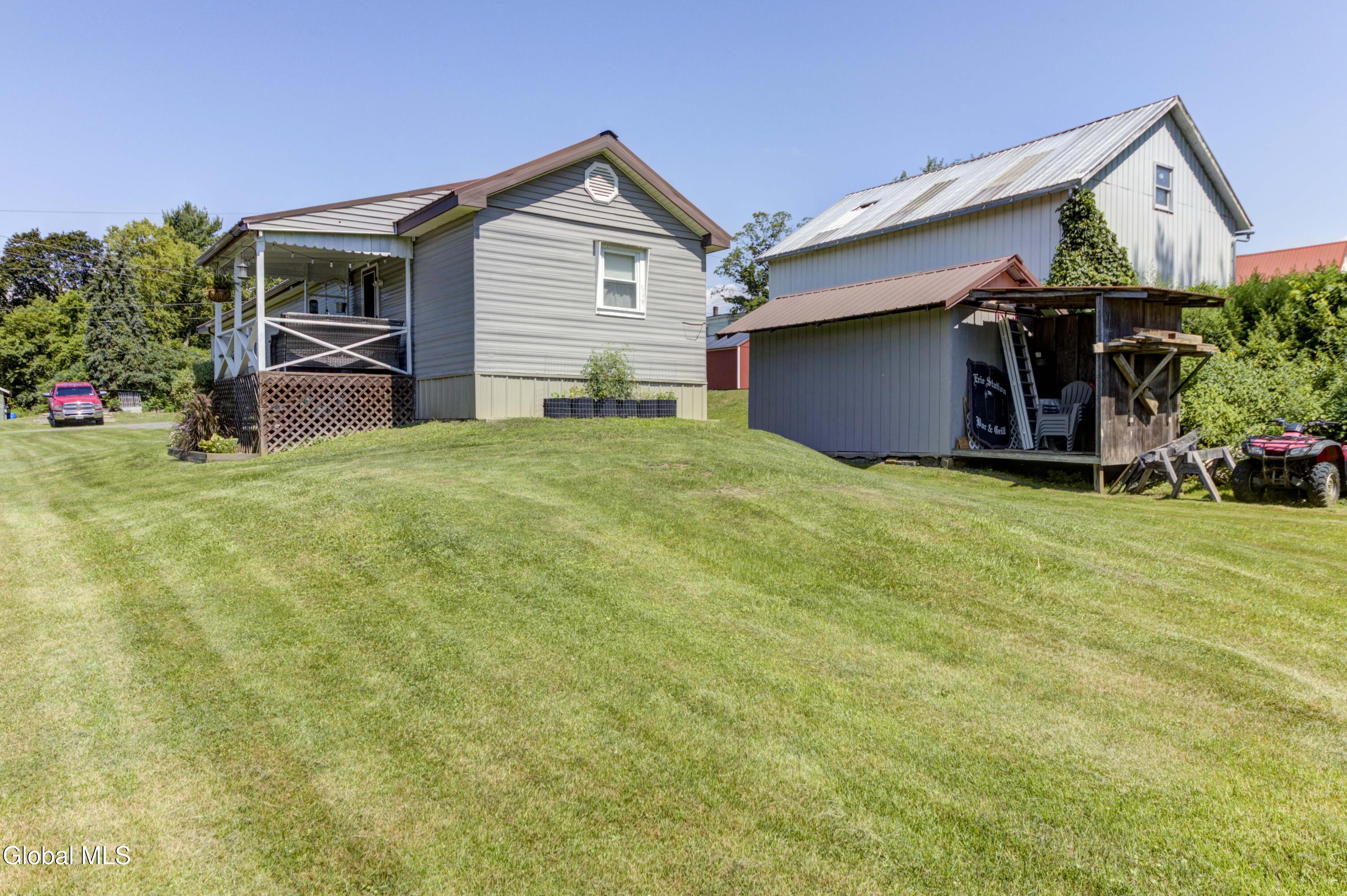 9 Enoch Street Nelliston NY 13428