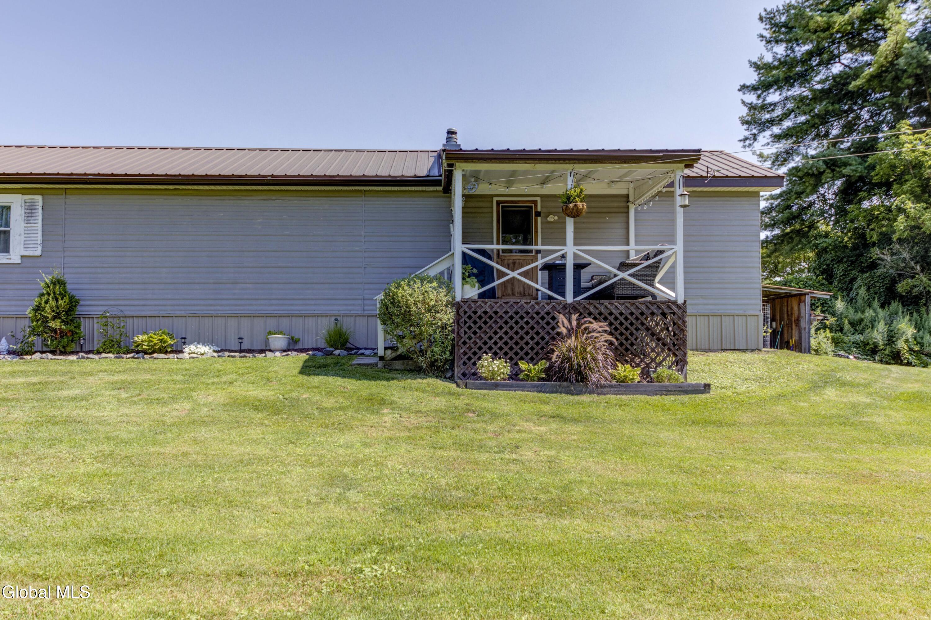 9 Enoch Street Nelliston NY 13428