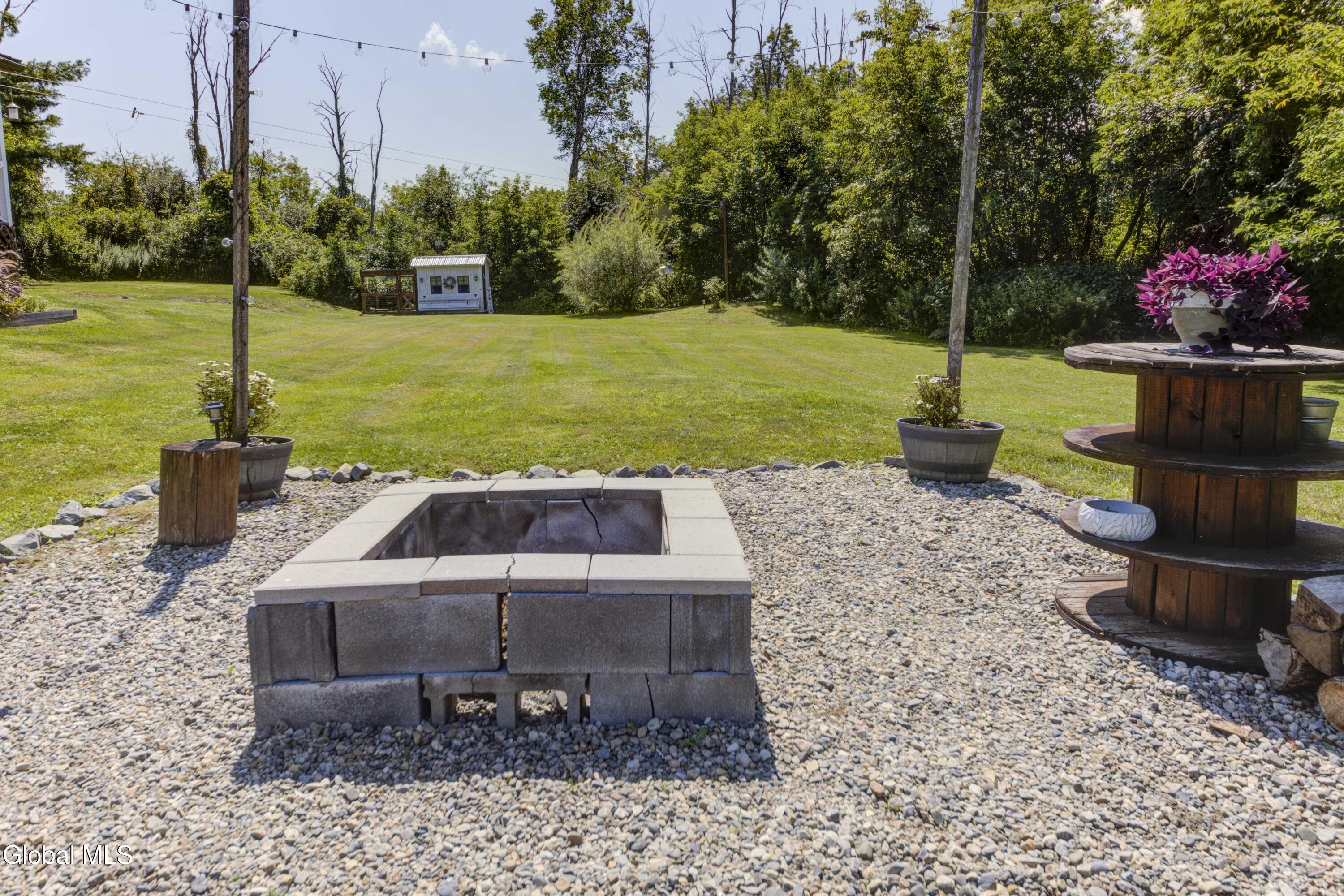 9 Enoch Street Nelliston NY 13428