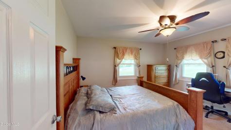825 County Route 51 New Baltimore NY 12051