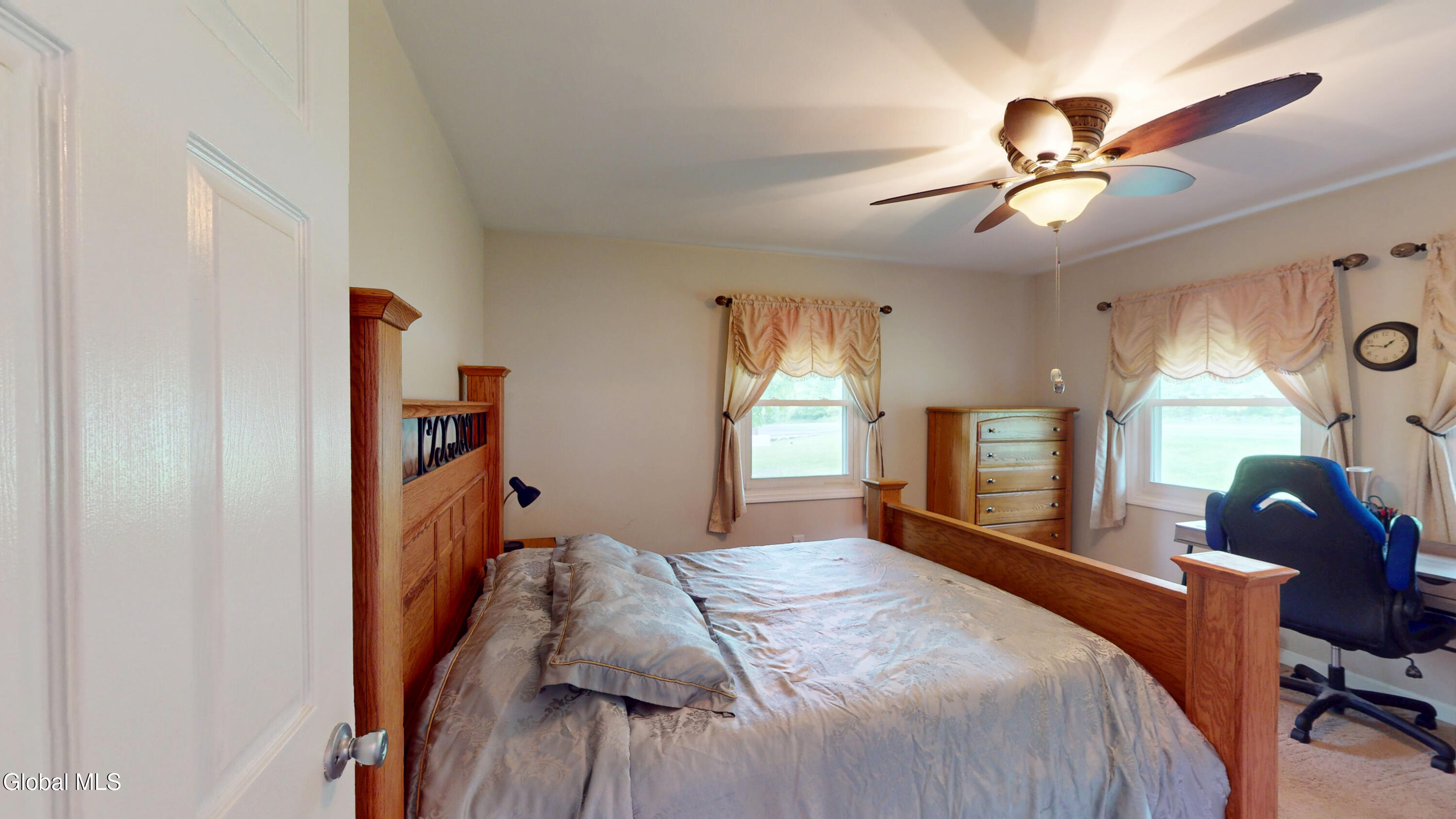 825 County Route 51 New Baltimore NY 12051